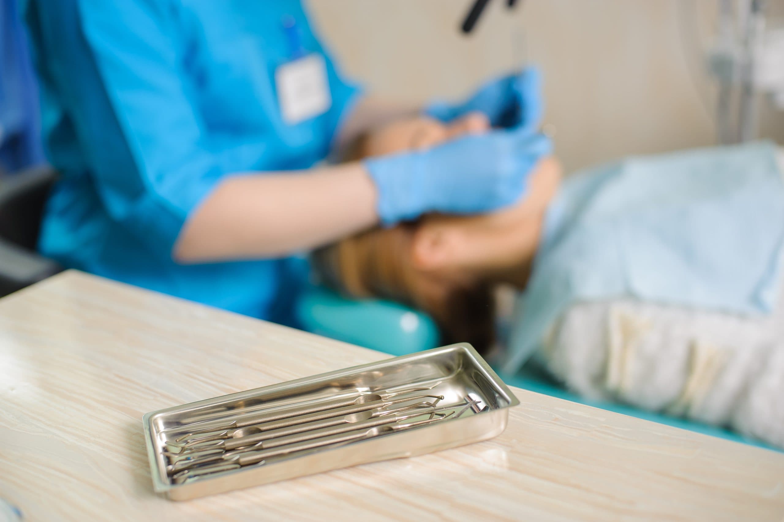 Cirugía y Odontología conservadora